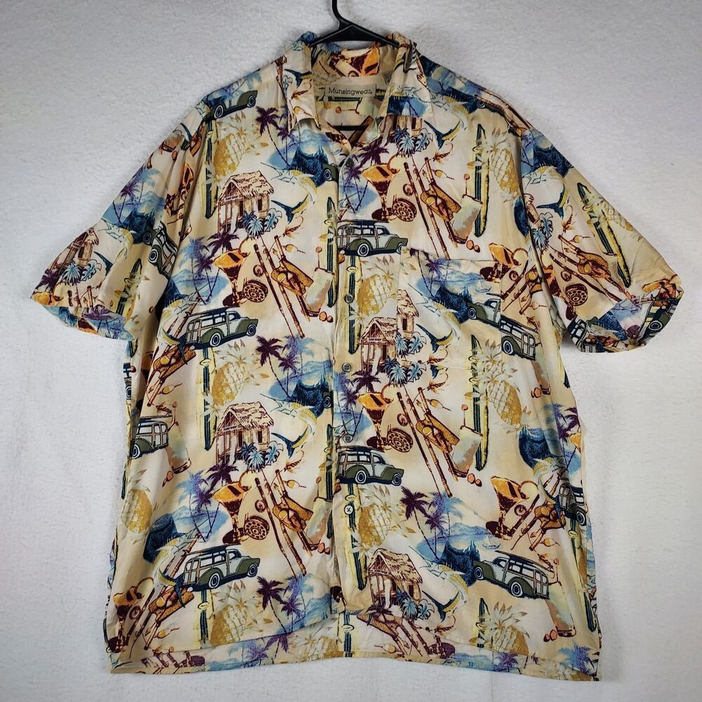 Vintage Munsingwear Rayon Aloha Shirt Men’s L Short Sleeve Button Front Car Trop